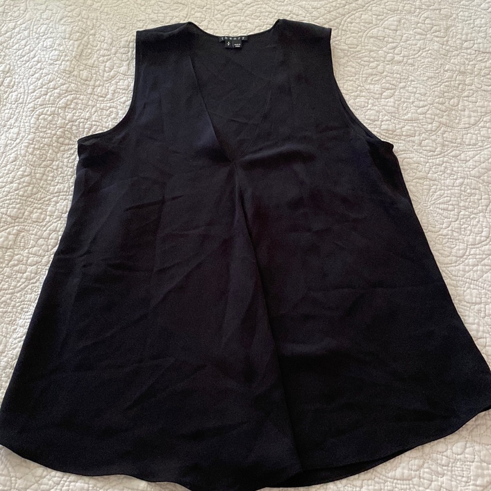 Theory black blouse tank size small